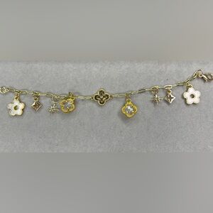 Gold Clover Charm Bracelet